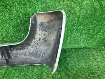 БАМПЕР НА TOYOTA HIACE LH178V