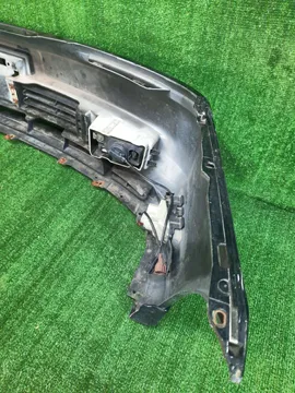 БАМПЕР НА NISSAN GLORIA MY34