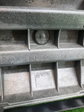 БАМПЕР НА VOLKSWAGEN BORA 1J