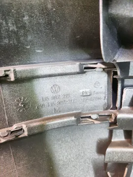 БАМПЕР НА VOLKSWAGEN BORA 1J