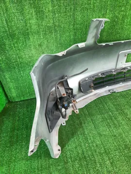 БАМПЕР НА TOYOTA NOAH ZRR70G 