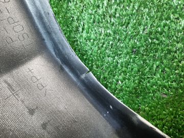 БАМПЕР НА TOYOTA PRIUS ZVW30