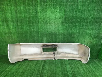БАМПЕР НА TOYOTA CHASER GX90