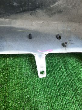 БАМПЕР НА TOYOTA PRIUS NHW20