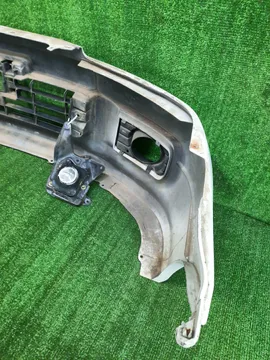 БАМПЕР НА TOYOTA NOAH SR50G