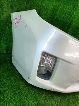 БАМПЕР НА TOYOTA PRIUS ZVW30