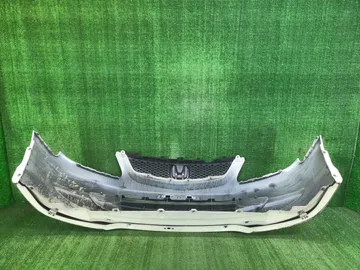 БАМПЕР НА HONDA CIVIC EU3