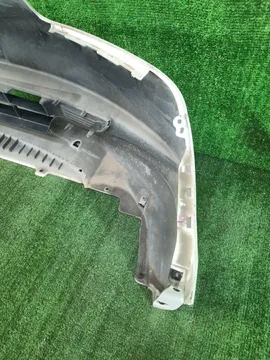 БАМПЕР НА HONDA CIVIC EU3