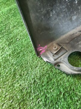 БАМПЕР НА NISSAN SERENA C26