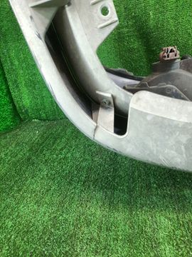 БАМПЕР НА TOYOTA PROGRES JCG11