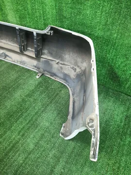 БАМПЕР НА TOYOTA COROLLA NZE121