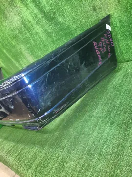 БАМПЕР НА NISSAN AVENIR W10