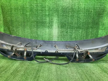 БАМПЕР НА NISSAN AVENIR W10