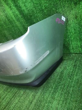 БАМПЕР НА TOYOTA PRIUS NHW20