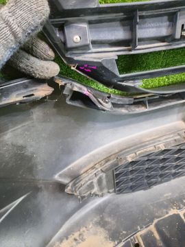 БАМПЕР НА HONDA STREAM RN6