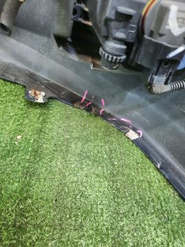 БАМПЕР НА TOYOTA PRIUS ZVW30