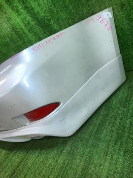 БАМПЕР НА LEXUS IS250 GSE20