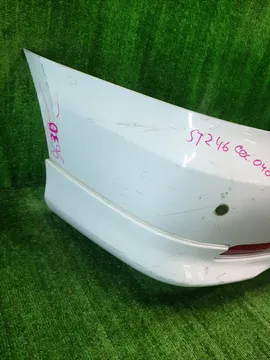 БАМПЕР НА TOYOTA CALDINA AZT241W
