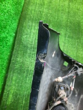 БАМПЕР НА TOYOTA PRIUS ZVW30