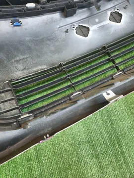 БАМПЕР НА TOYOTA RACTIS NCP120