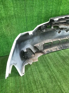 БАМПЕР НА TOYOTA RACTIS NCP120