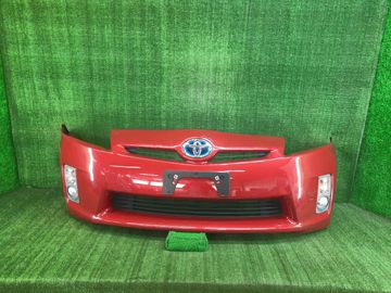 БАМПЕР НА TOYOTA PRIUS ZVW30