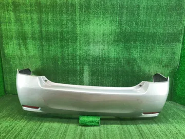 БАМПЕР НА TOYOTA COROLLA  AXIO NZE161