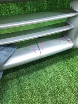 БАМПЕР НА NISSAN BLUEBIRD EU14