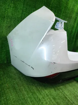 БАМПЕР НА TOYOTA PRIUS ZVW51