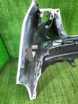 БАМПЕР НА TOYOTA PRIUS ZVW51