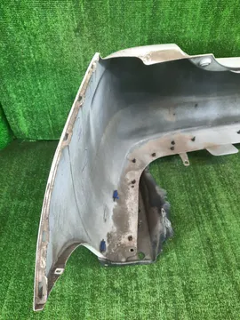 БАМПЕР НА TOYOTA PRIUS NHW20