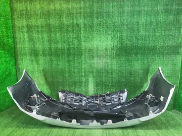 БАМПЕР НА TOYOTA PRIUS ZVW30