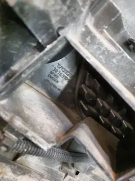 БАМПЕР НА VOLVO V70 BW56