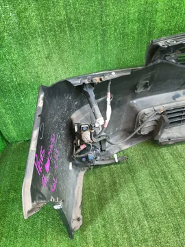 БАМПЕР НА TOYOTA PRIUS ZVW30