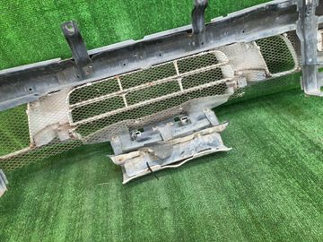 БАМПЕР НА MITSUBISHI DELICA PD6W