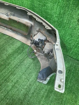 БАМПЕР НА MITSUBISHI CHARIOT GRANDIS N84W