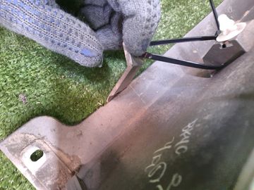 БАМПЕР НА NISSAN SERENA TC24