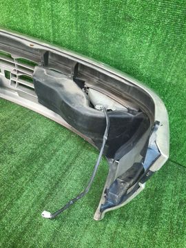 БАМПЕР НА TOYOTA HIACE KZH106G