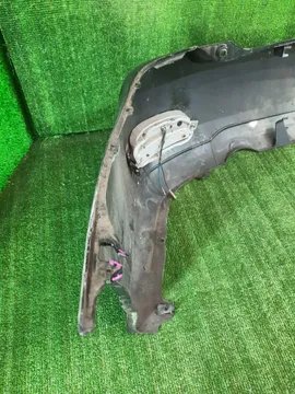 БАМПЕР НА TOYOTA HARRIER MCU30W