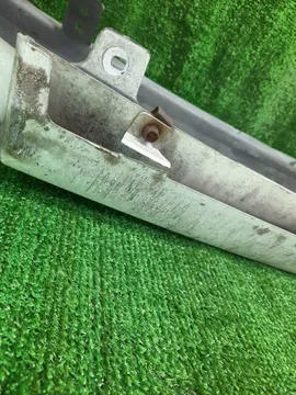 БАМПЕР НА MITSUBISHI CHARIOT GRANDIS N84W