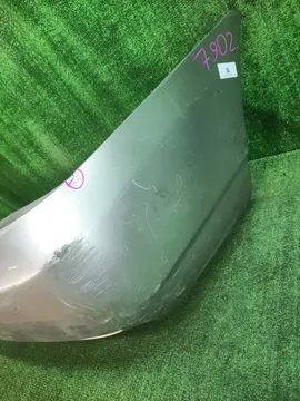 БАМПЕР НА TOYOTA COROLLA NZE121