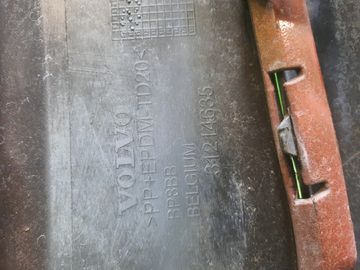 БАМПЕР НА VOLVO C30 MK43