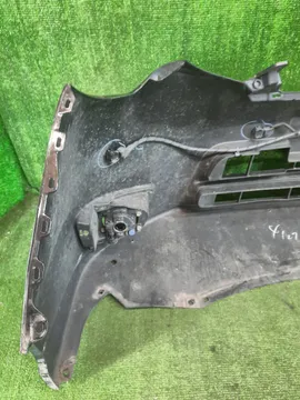 БАМПЕР НА NISSAN SERENA C26