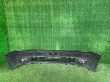 БАМПЕР НА TOYOTA PROGRES JCG10