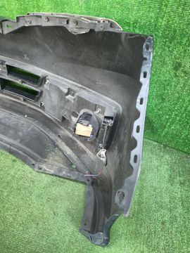 БАМПЕР НА NISSAN SERENA C26