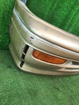 БАМПЕР НА TOYOTA HIACE KZH100G