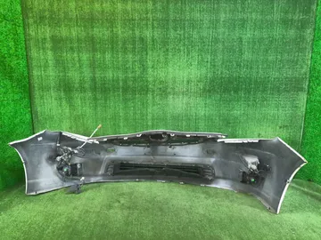 БАМПЕР НА TOYOTA PRIUS ZVW30