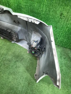 БАМПЕР НА TOYOTA PRIUS ZVW30