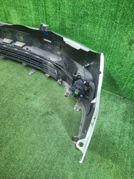 БАМПЕР НА TOYOTA SAI AZK10