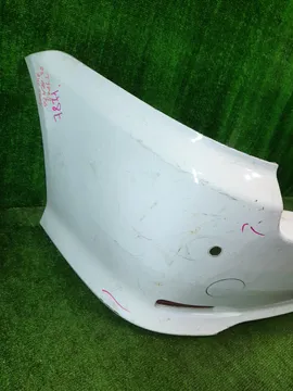 БАМПЕР НА TOYOTA IPSUM ACM21W